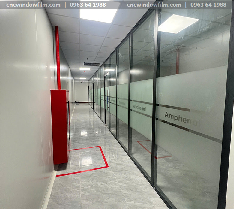 Dán kính mờ văn phòng