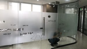 dán kính mờ