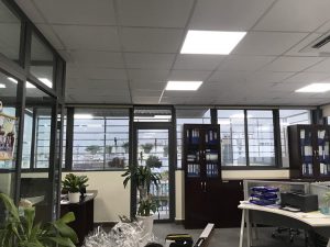 dán kính cách nhiệt
