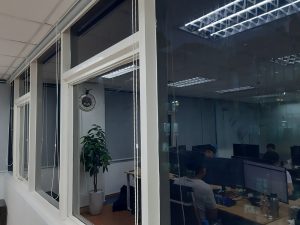 phim cách nhiệt màu đen
