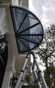 dán chống nóng mái kính