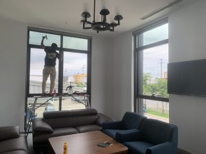 Thi công phim cách nhiệt