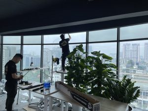 Dán kính cách nhiệt