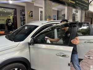 Dán kính xe Honda