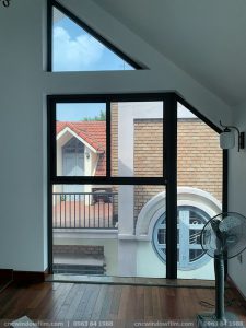 Dán kính chống nóng