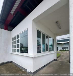 Dán kính bốt bảo vệ