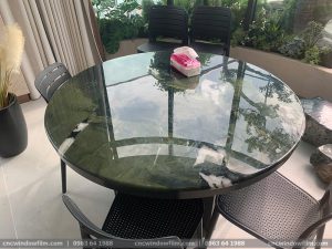 Dán bảo vệ mặt đá