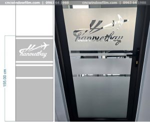 Thiết kế dán kính mờ