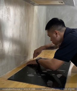 Dán film bảo vệ